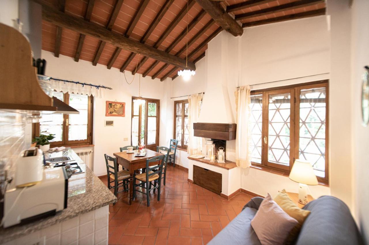 Casetta Di Butia, Glicine Apartment Borgo a Mozzano Eksteriør billede
