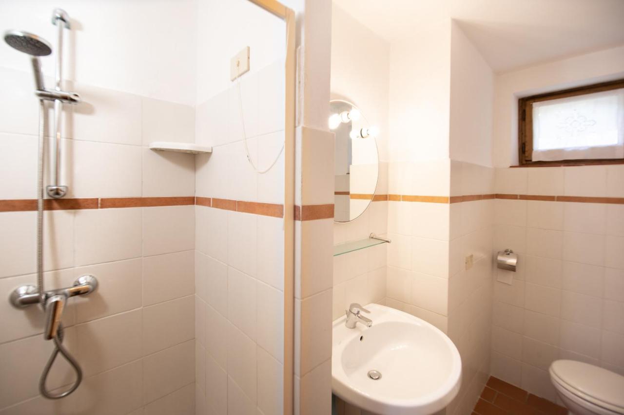 Casetta Di Butia, Glicine Apartment Borgo a Mozzano Eksteriør billede